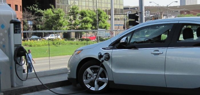 L'electrificació dels vehicles: és només un canvi tecnològic?